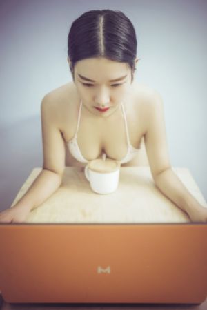 国产最贵的车子_BD国语超清免费观看